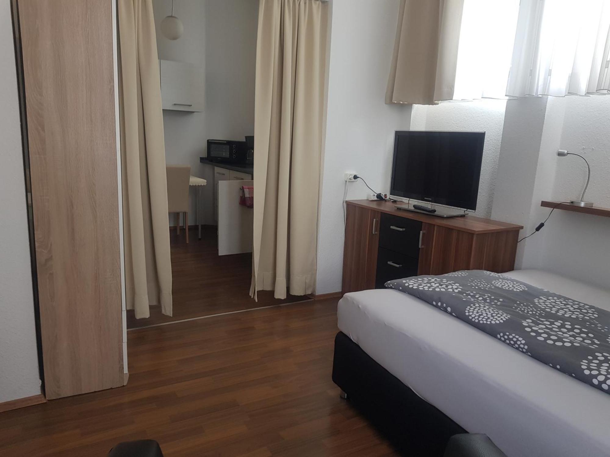 Ferienwohnung Fiwa Fewo-1 Und Fewo-2 Pirmasens Pokoj fotografie